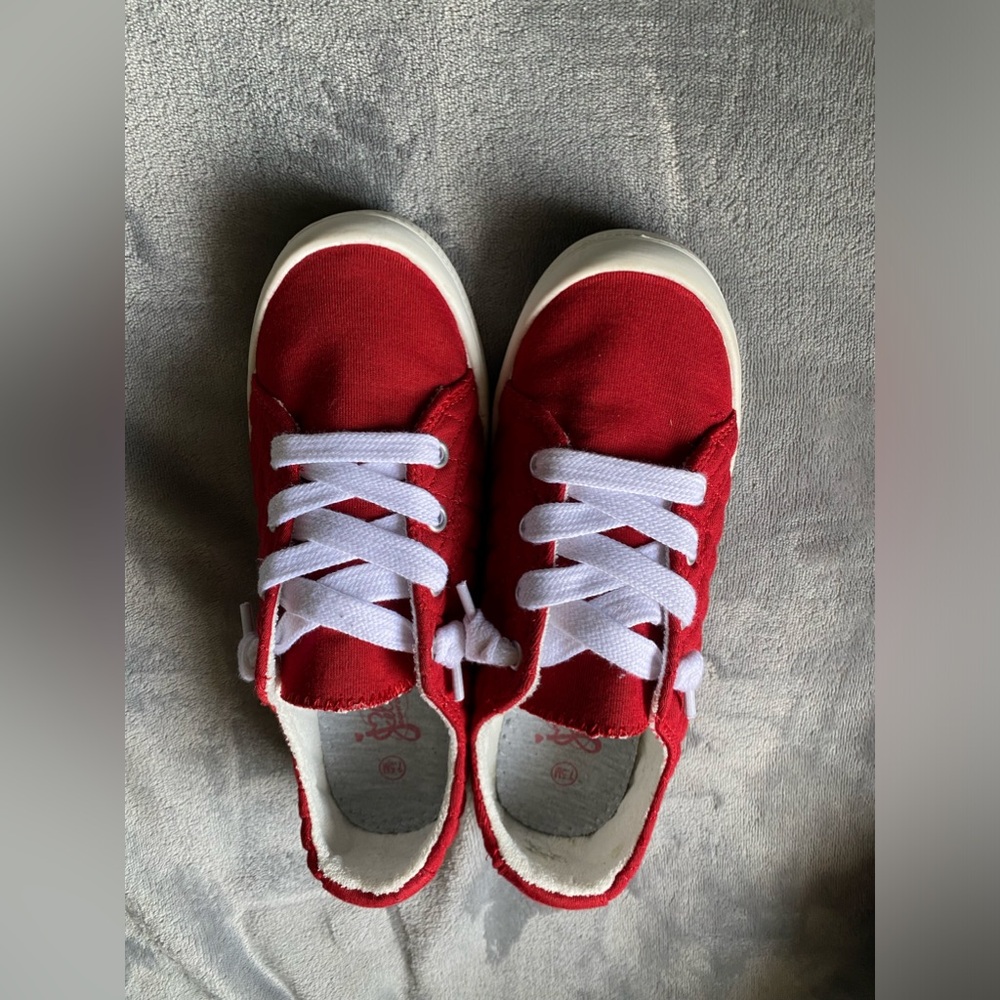 JellyPop Comfort Fit Women’s Sneakers. - Picture 10 of 12